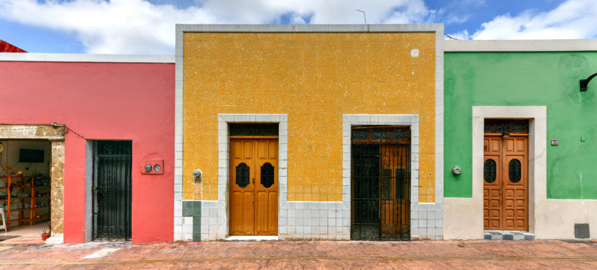 Análisis del Mercado Inmobiliario en la Península de Yucatán: Ventas y Precios en 2024